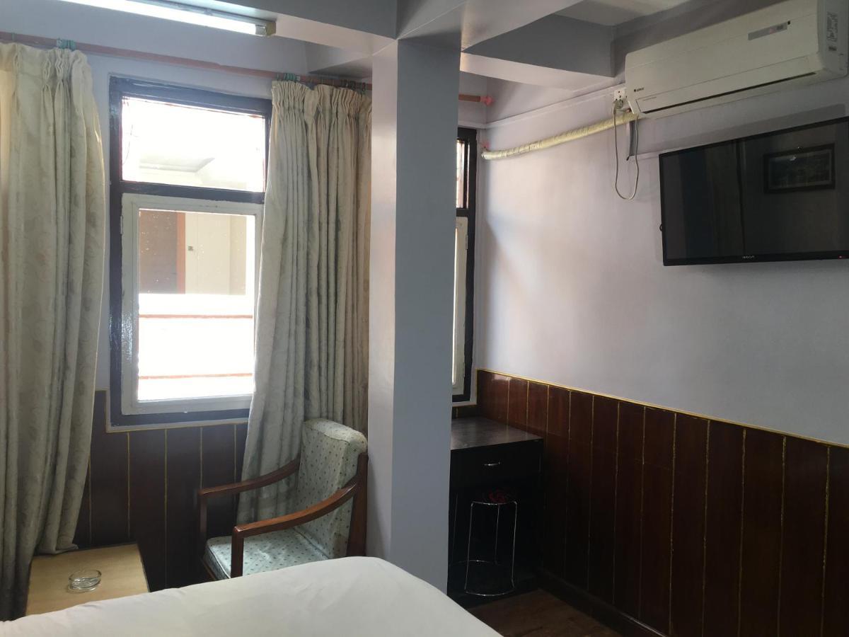 Hotel Plumeria Inn Kathmandu Exterior photo